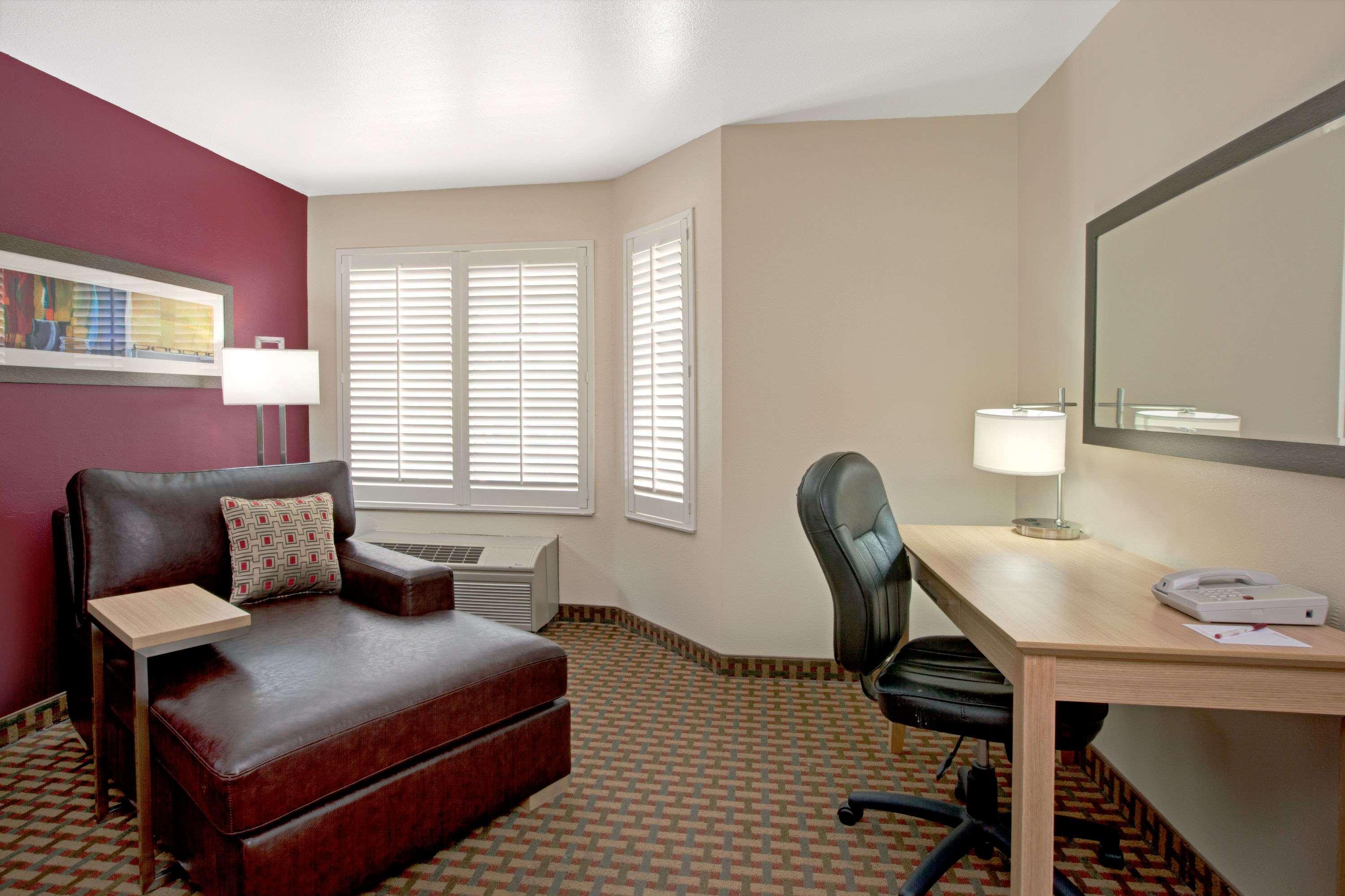 Ramada Limited And Suites San Francisco Airport South San Francisco Bagian luar foto