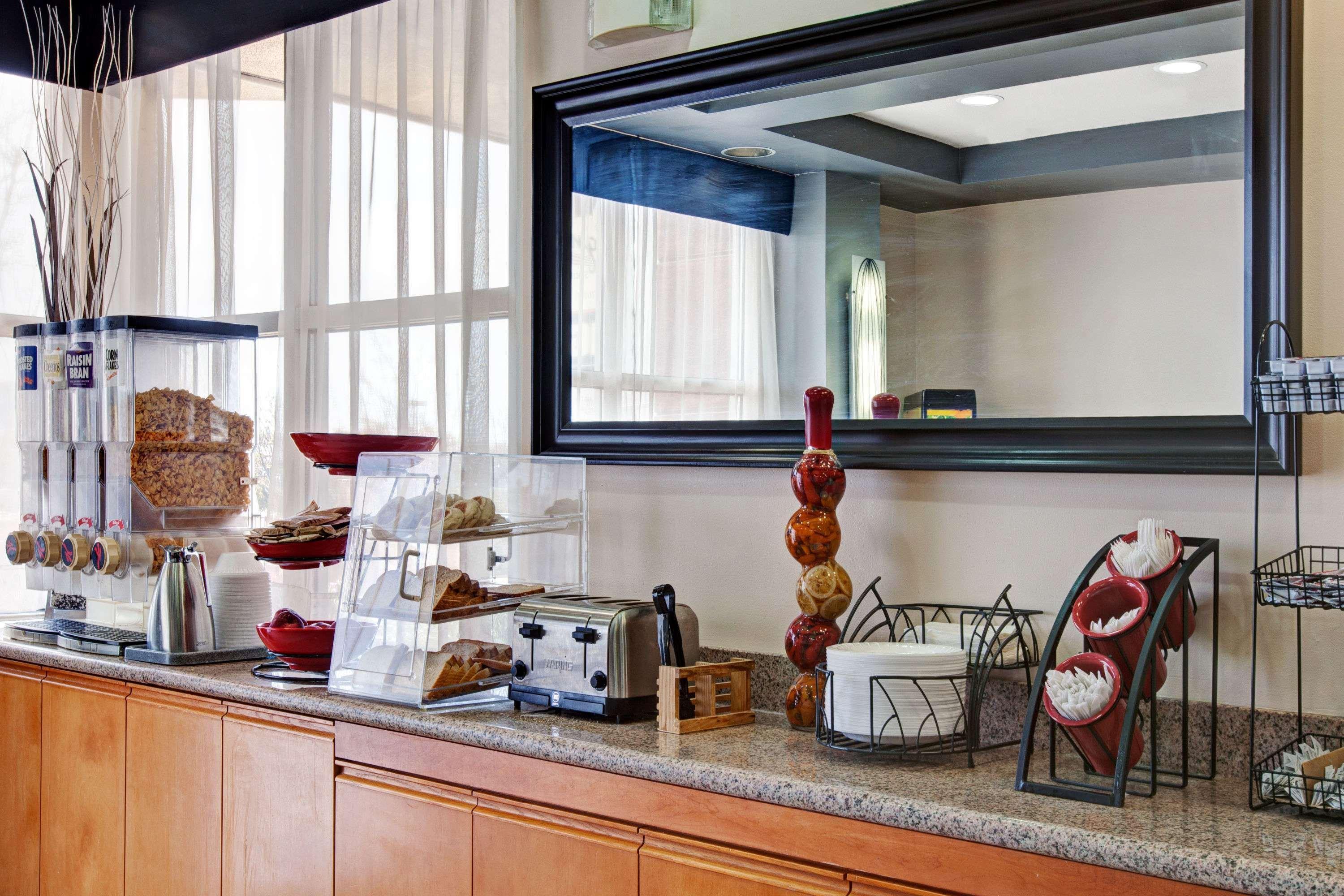 Ramada Limited And Suites San Francisco Airport South San Francisco Bagian luar foto