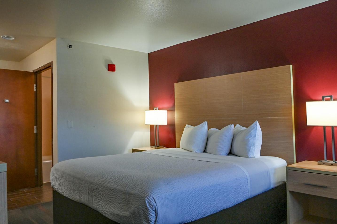 Ramada Limited And Suites San Francisco Airport South San Francisco Bagian luar foto